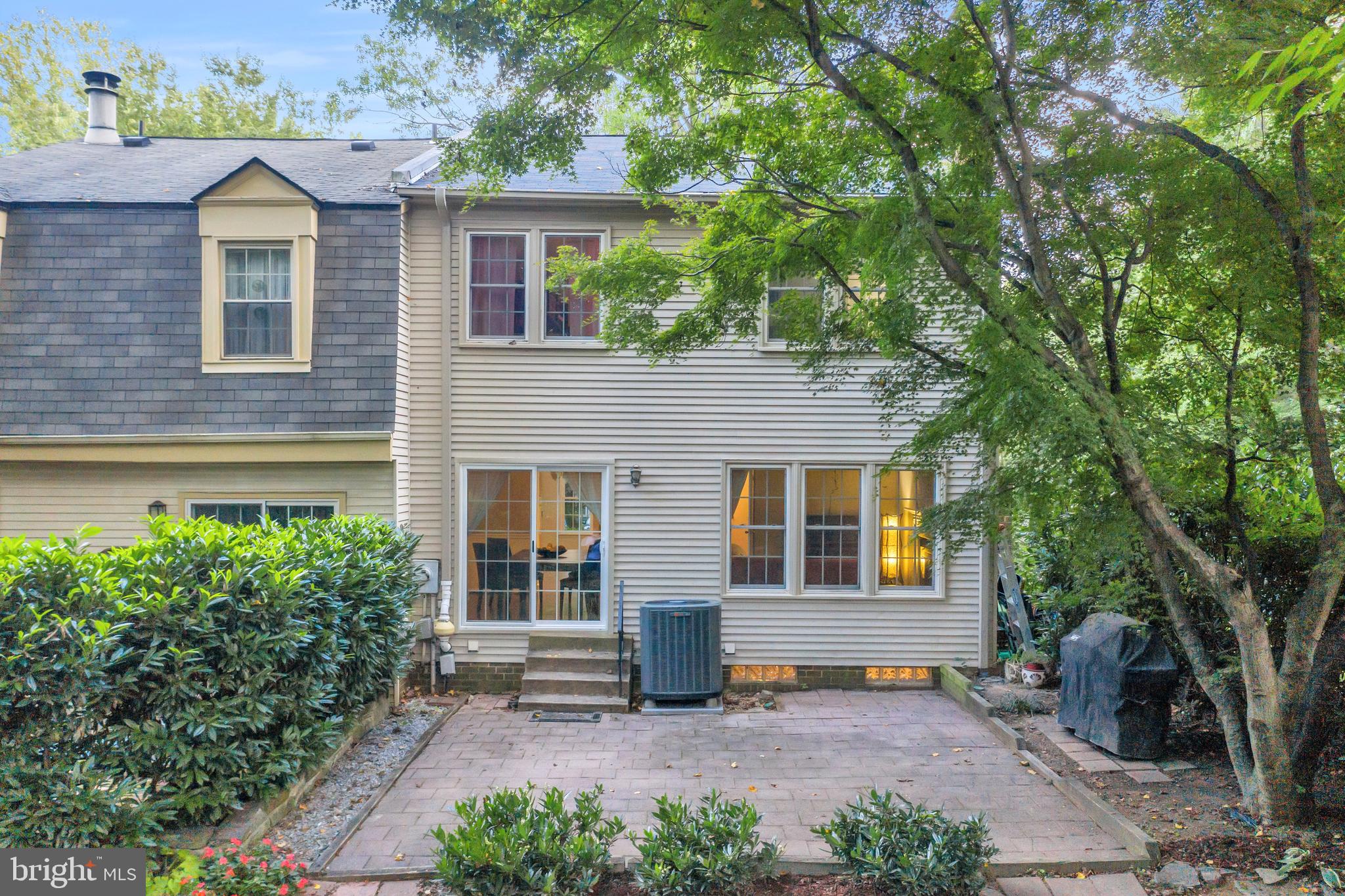 2188 Greenkeepers Court Reston, VA 20191 - Photo 26 of 30 Gallery Image 26