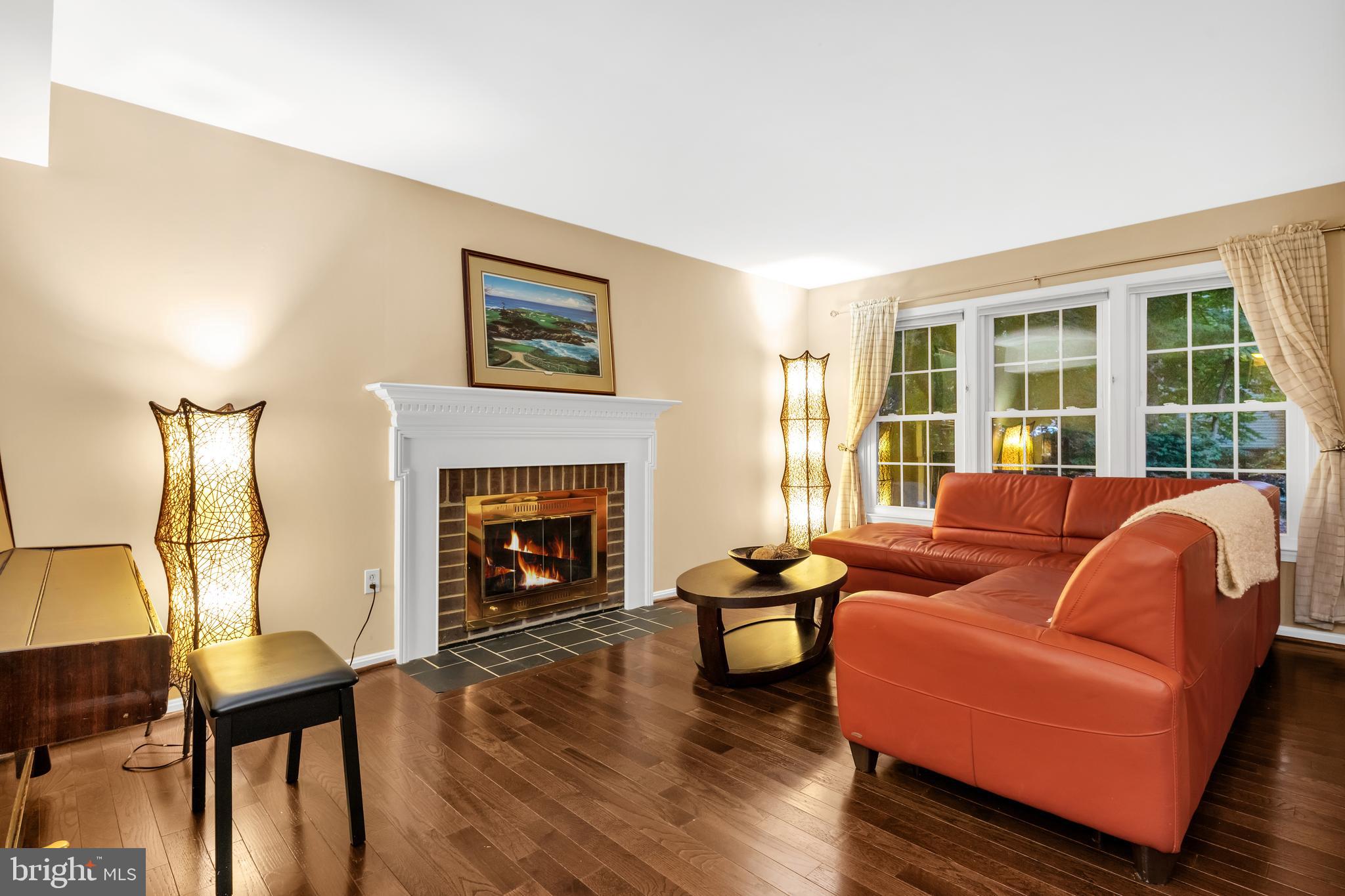 2188 Greenkeepers Court Reston, VA 20191 - Photo 5 of 30 Gallery Image 5