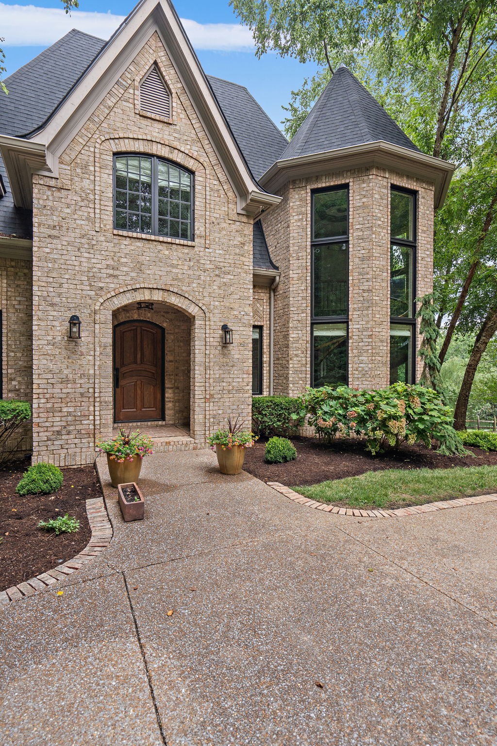 4646 Heath Road Nashville, TN 37221 - Photo 3 of 70 Gallery Image 3