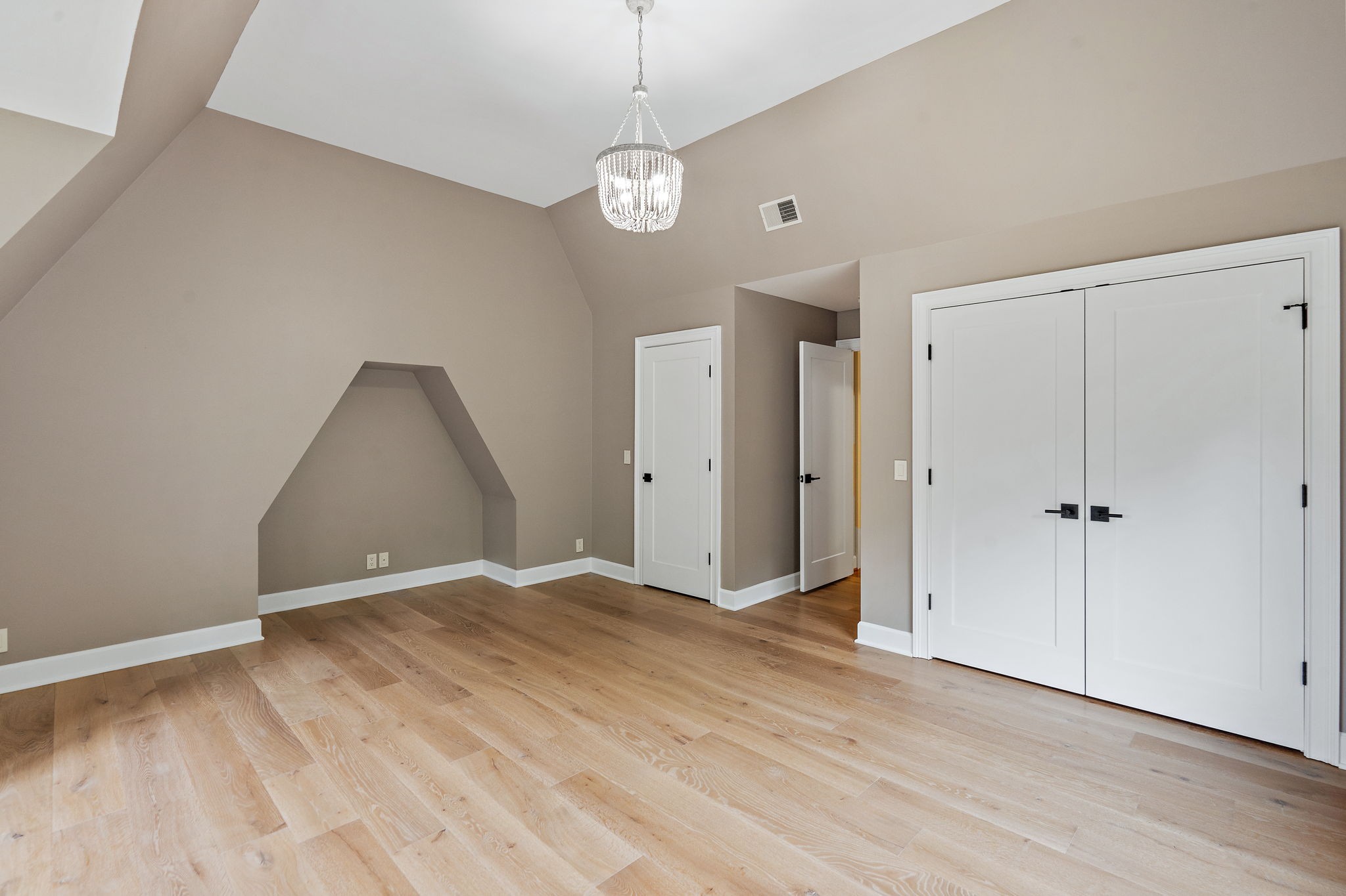 4646 Heath Road Nashville, TN 37221 - Photo 37 of 70 Gallery Image 37