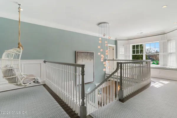 $5,995,000 | 1 Bramble Lane, Riverside, CT 06878