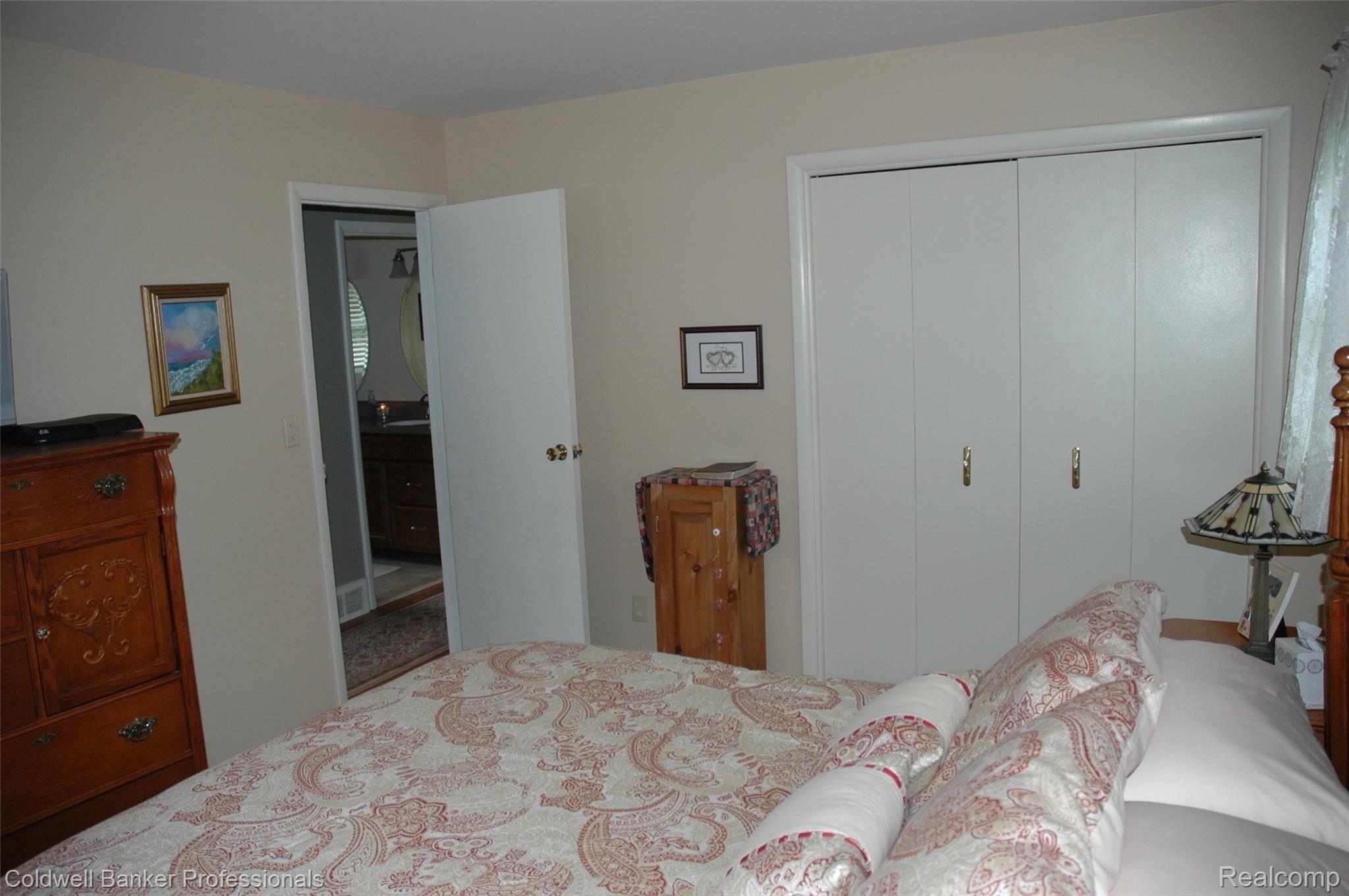 2094 Broker Road Lapeer, MI 48446 - Photo 23 of 31 DSC_0909.JPG
