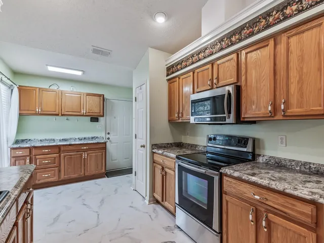 $379,900 | 24 Bridle Gate Court, Crawfordville, FL 32327