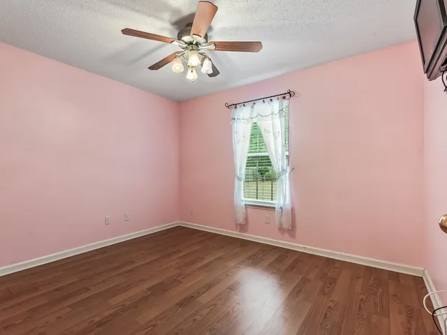 $379,900 | 24 Bridle Gate Court, Crawfordville, FL 32327