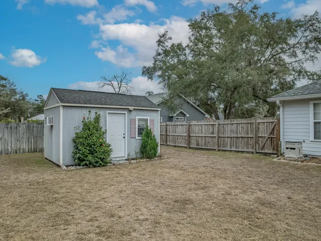 $379,900 | 24 Bridle Gate Court, Crawfordville, FL 32327