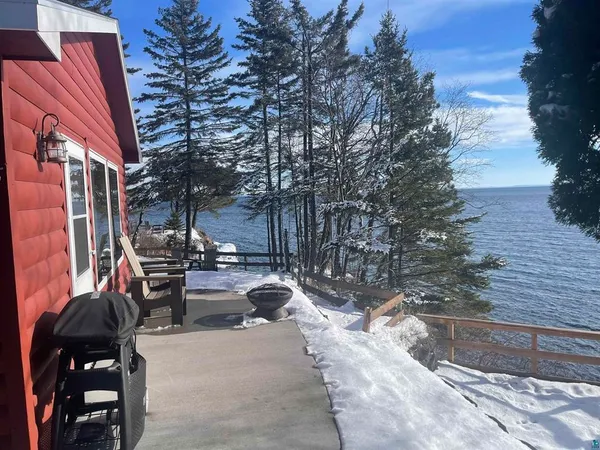 $235,000 | 540 Old North Shore Road, Two Harbors, MN 55616