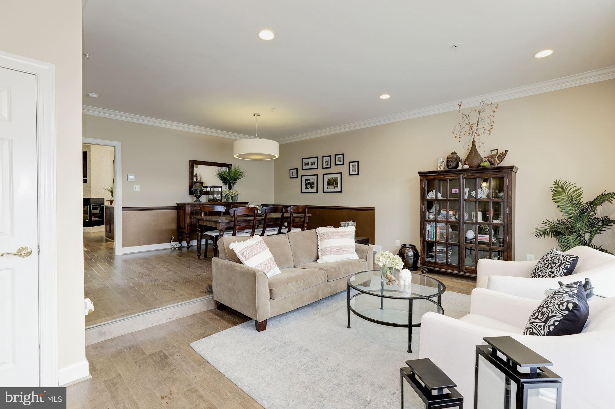 8532 Bells Ridge Terrace Potomac, MD 20854 - Photo 2 of 32 Main Level - Living Room