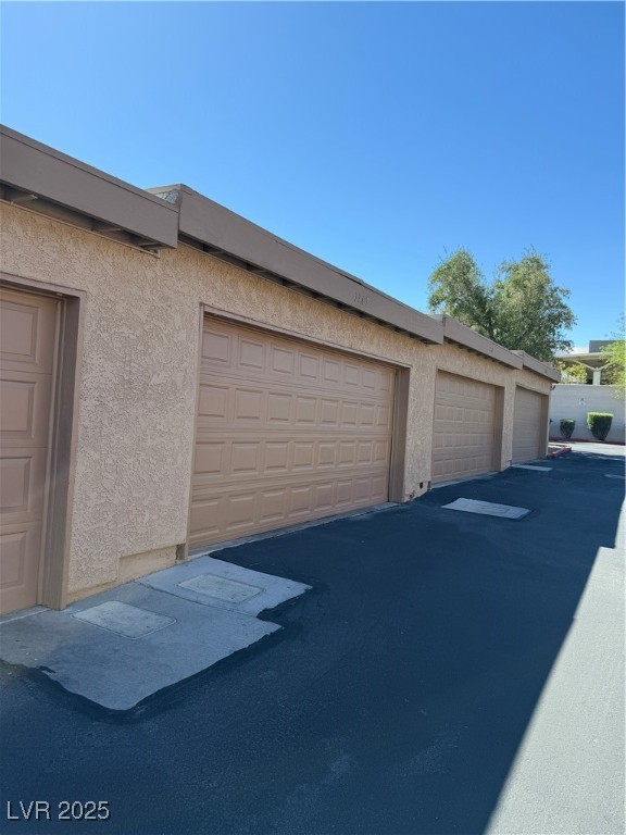 3367 Reka Street Las Vegas, NV 89121 - Photo 38 of 38 View of garage