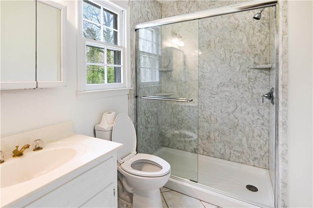 4711 Nutmeg Way Southwest Lilburn, GA 30047 - Photo 17 of 47