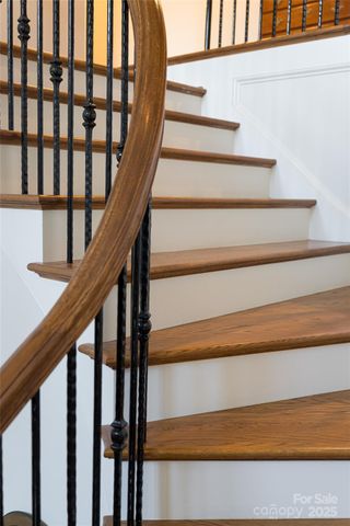 a view of a yard with an outdoor space