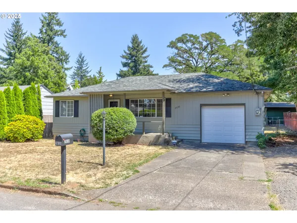 a house view with a outdoor space