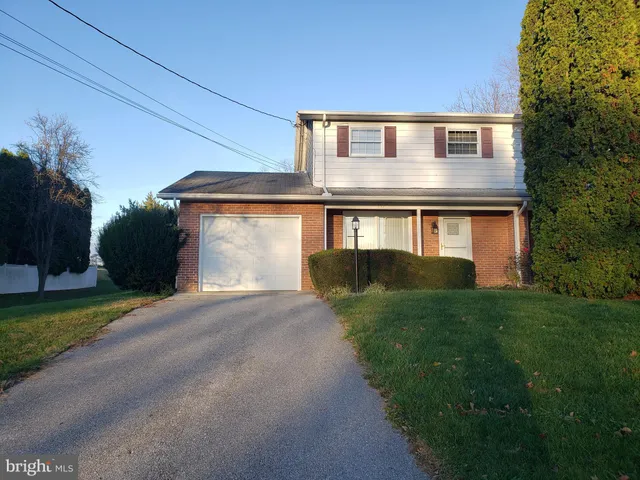 $1,250 | 760 Frey Road, Chambersburg, PA 17202