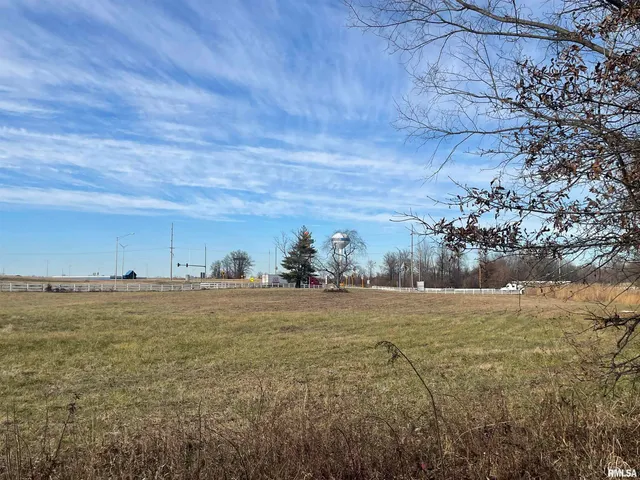 $675,000 | 2103 The Hill Avenue, Marion, IL 62959