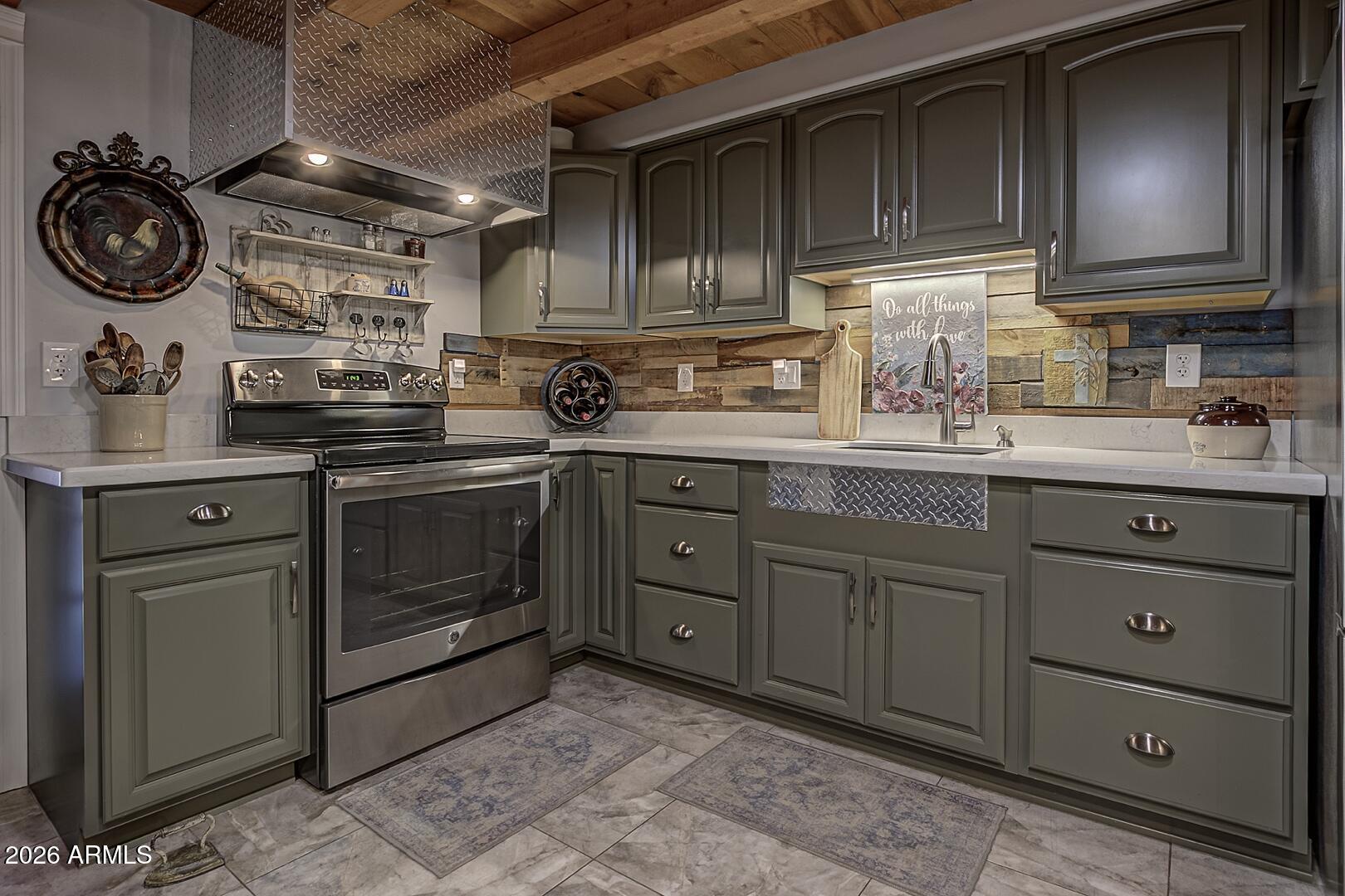 3183 Pinewood Drive Pine, AZ 85544 - Photo 15 of 34 IMG_ 23