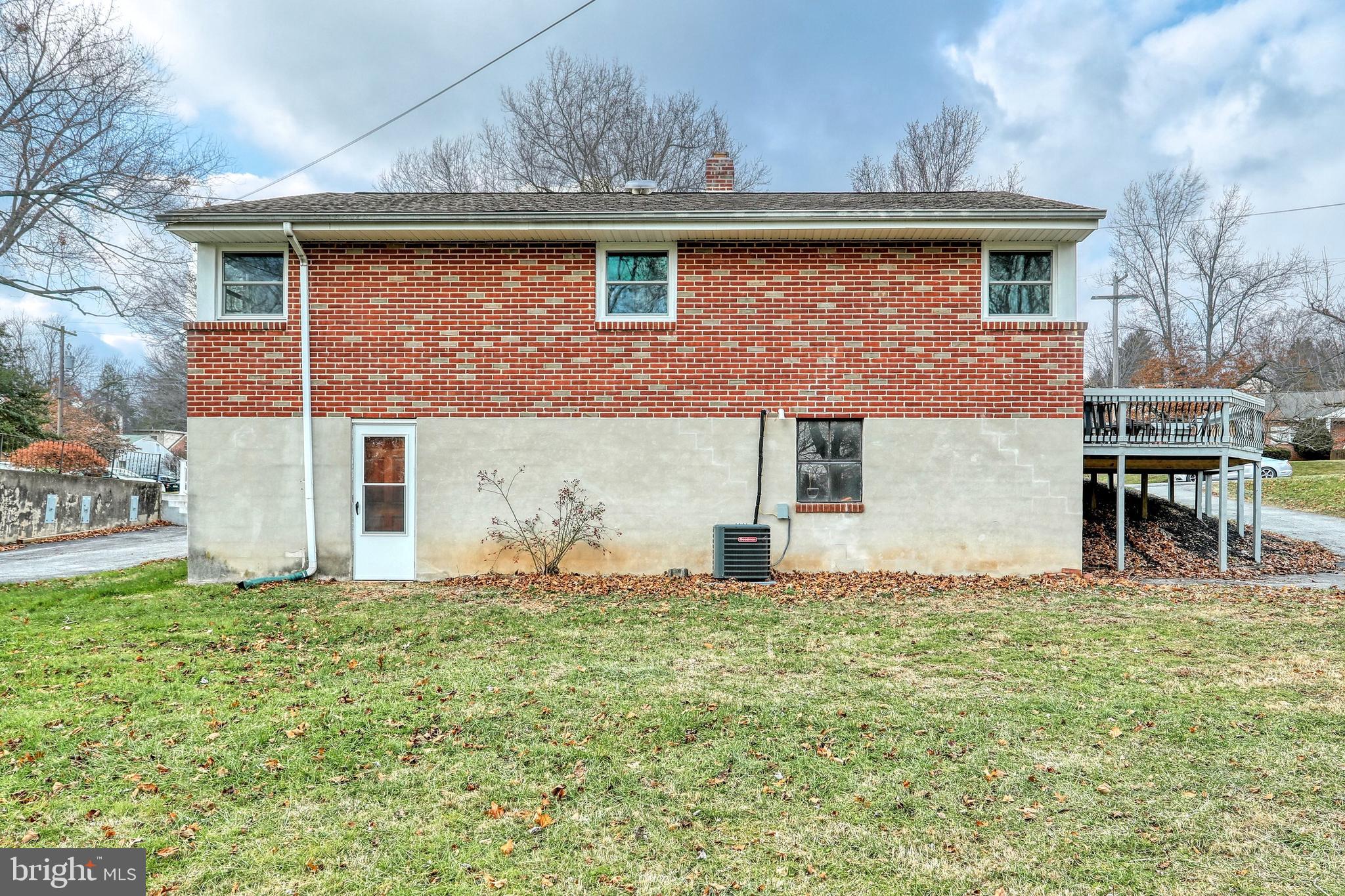 414 Beaumont Road York, PA 17403 - Photo 34 of 35
