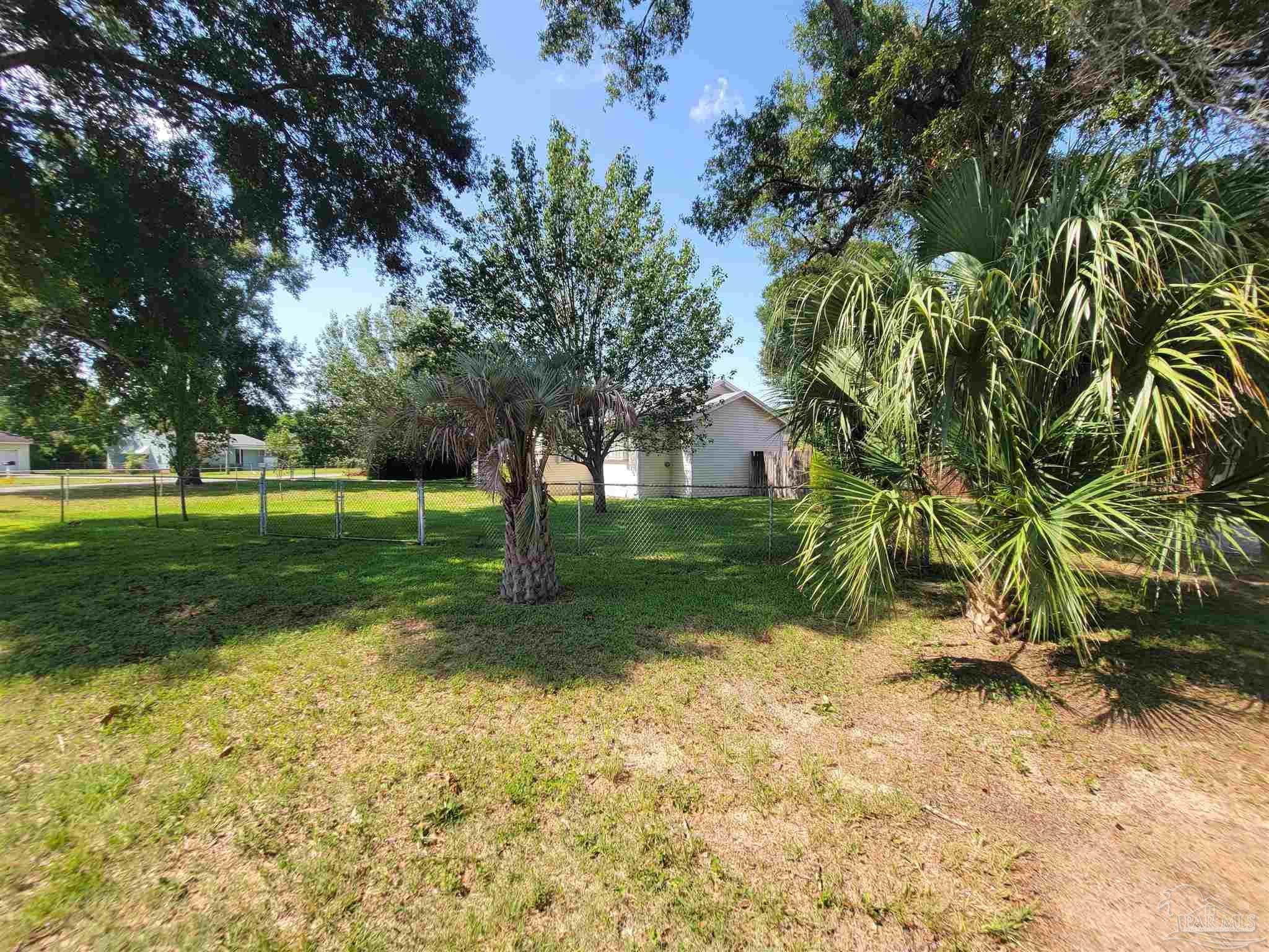 113 Reed Road Pensacola, FL 32507 - Photo 5 of 46 Gallery Image 5