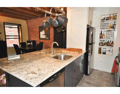 121 Fulton Street, Unit 3 Boston, MA 02109 - Photo 4 of 15