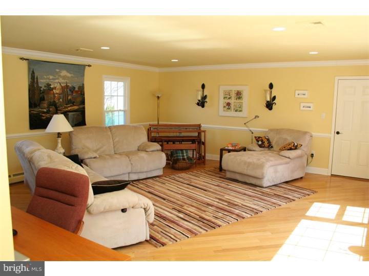 2 Eldridge Road Newtown, PA 18940 - Photo 10 of 25 Living Room