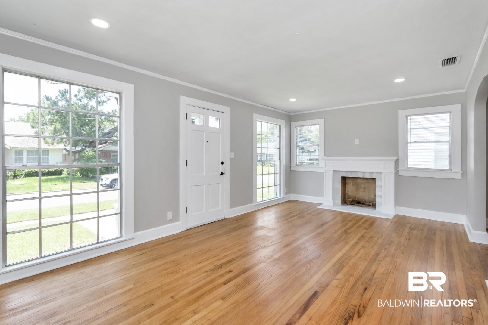 359 Tuttle Avenue Mobile, AL 36604 - Photo 8 of 23