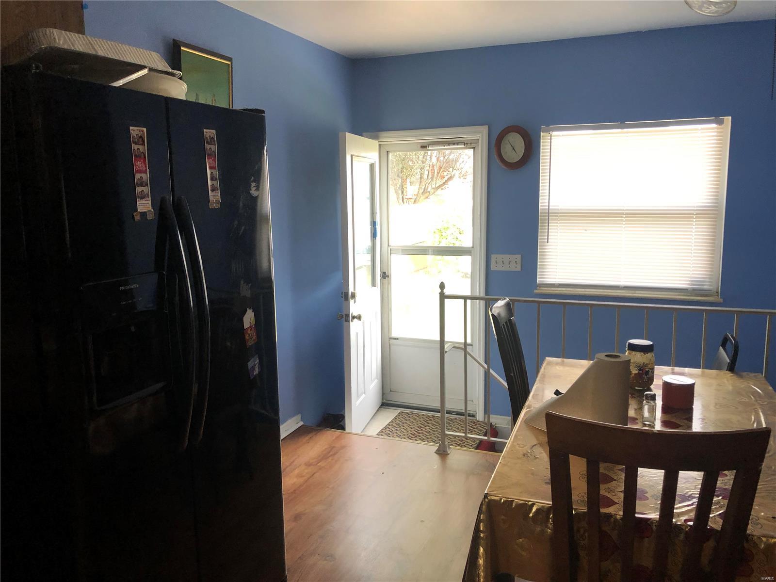 8208 Morgan Ford Road St. Louis, MO 63123 - Photo 15 of 18