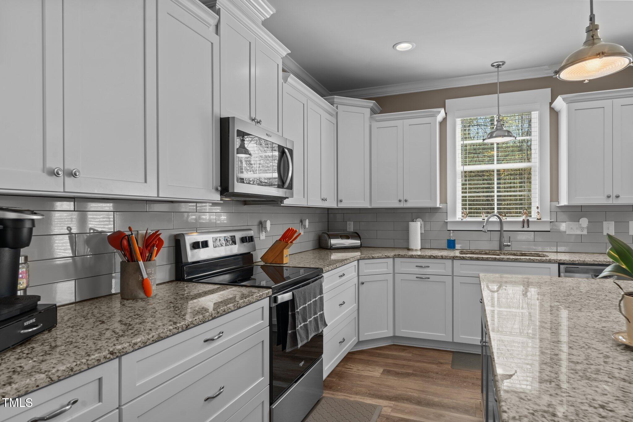 511 McArthur Road Broadway, NC 27505 - Photo 23 of 48 Kitchen