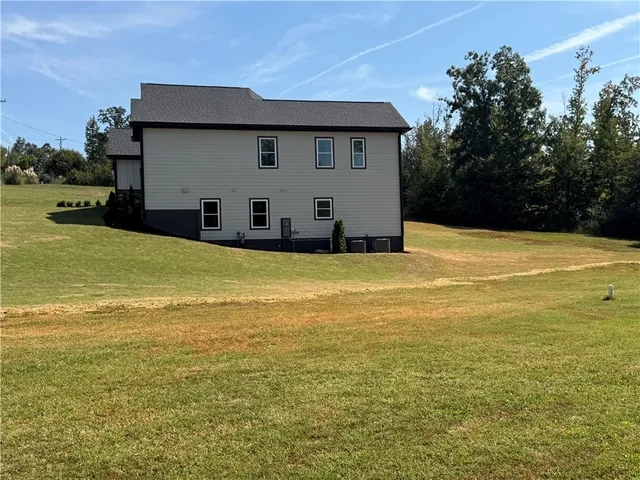 $690,000 | 506 Horseshoe Drive, Seneca, SC 29678