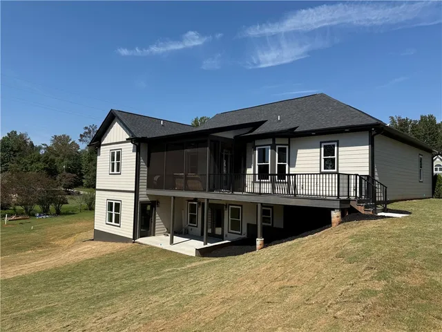 $690,000 | 506 Horseshoe Drive, Seneca, SC 29678
