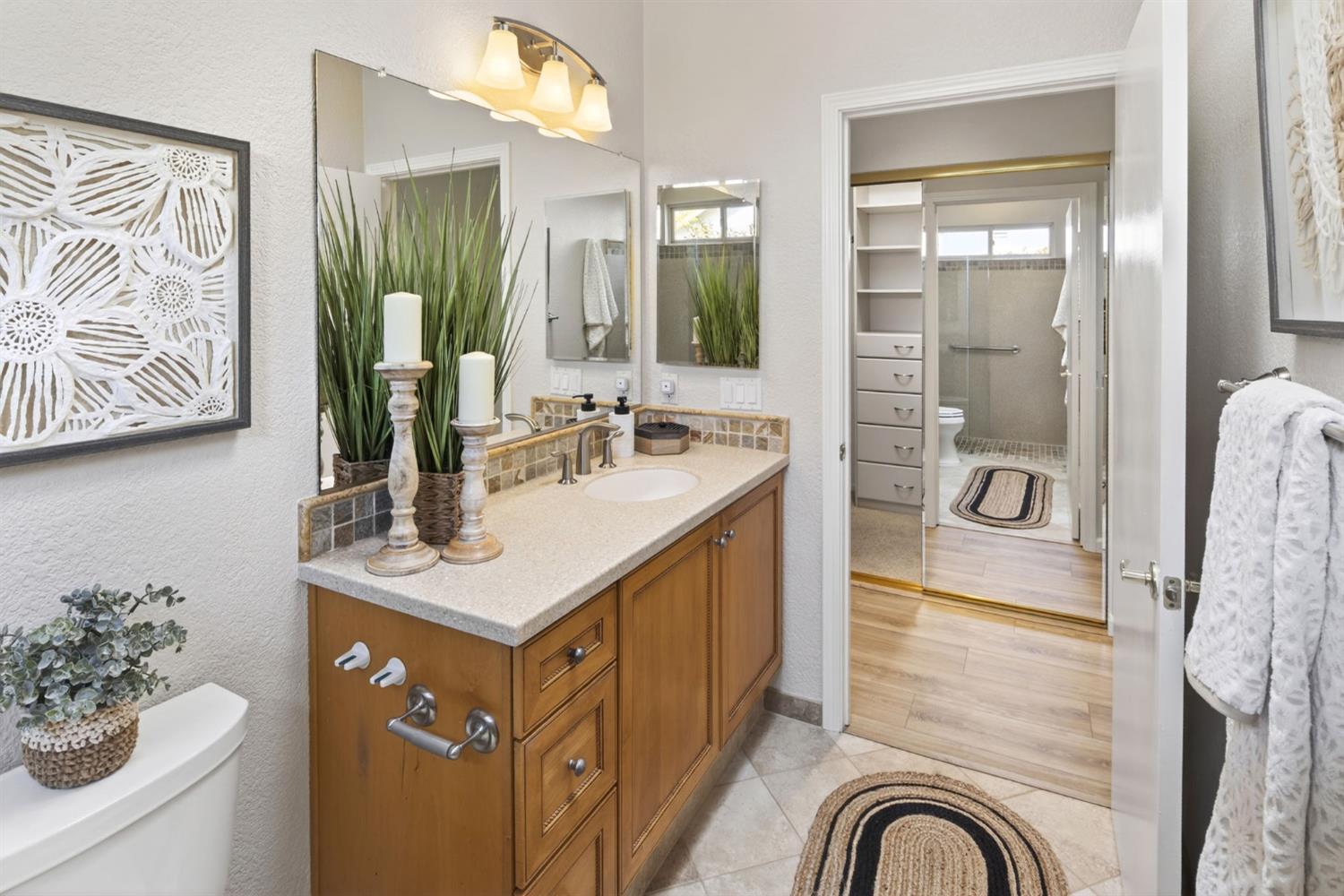 1230 Sun Valley Loop Lincoln, CA 95648 - Photo 16 of 40