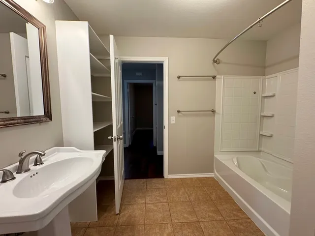 $3,350 | 3003 Burning Oak Drive, Austin, TX 78704