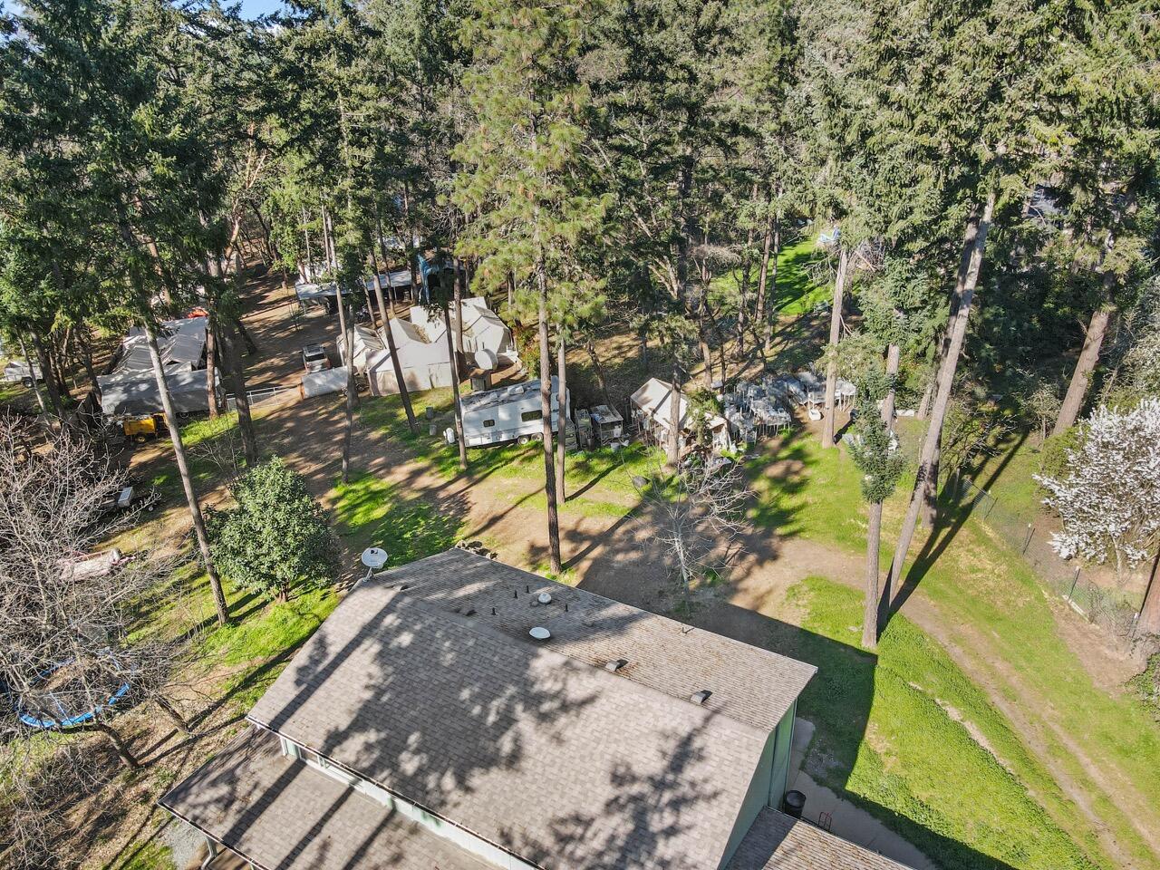 1438 Summit Loop Grants Pass, OR 97527 - Photo 24 of 28 DJI_0363 Large