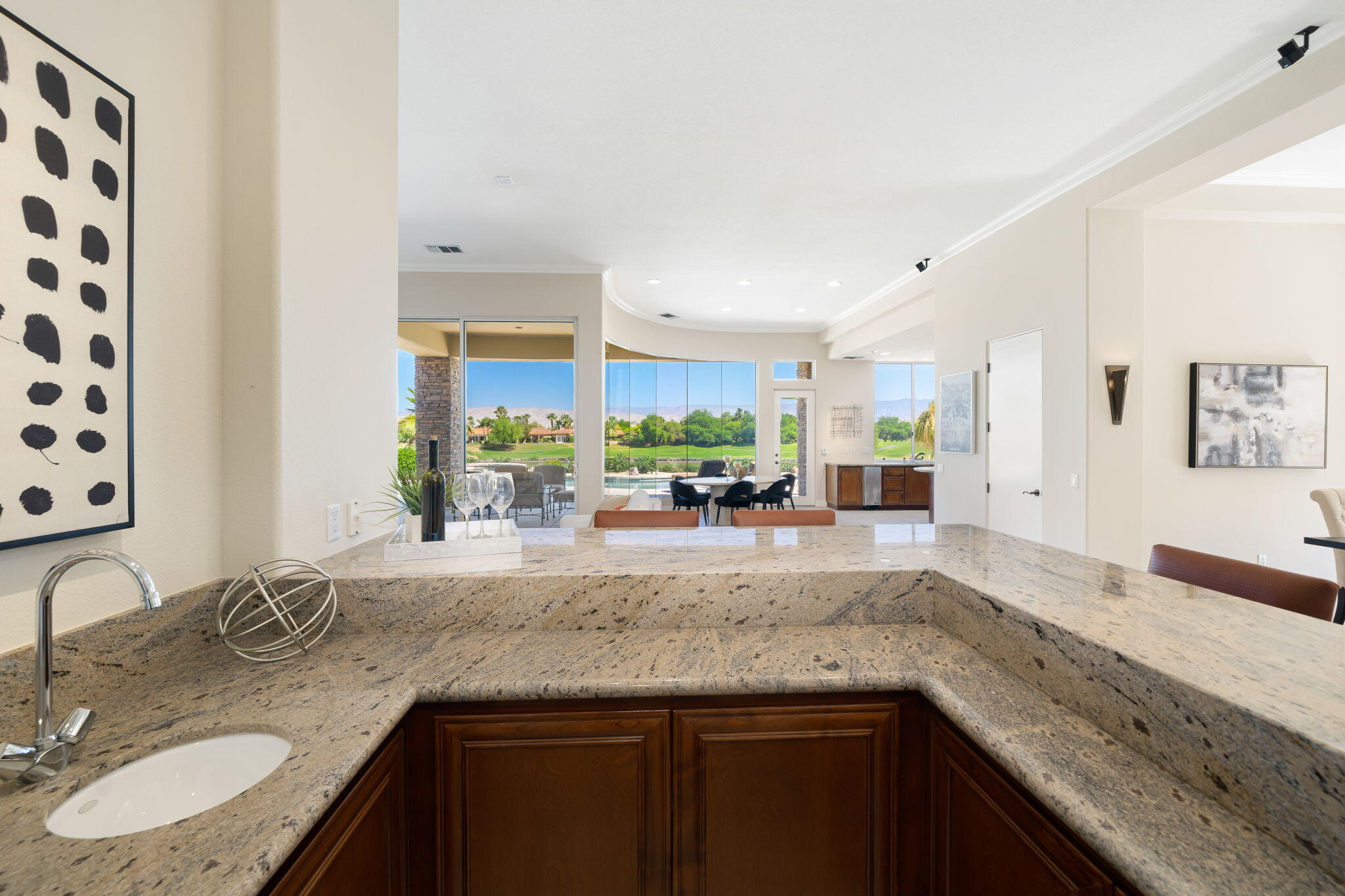 142 Loch Lomond Road Rancho Mirage, CA 92270 - Photo 22 of 62 41-web-or-mls-JBLochInteriors_2023_013