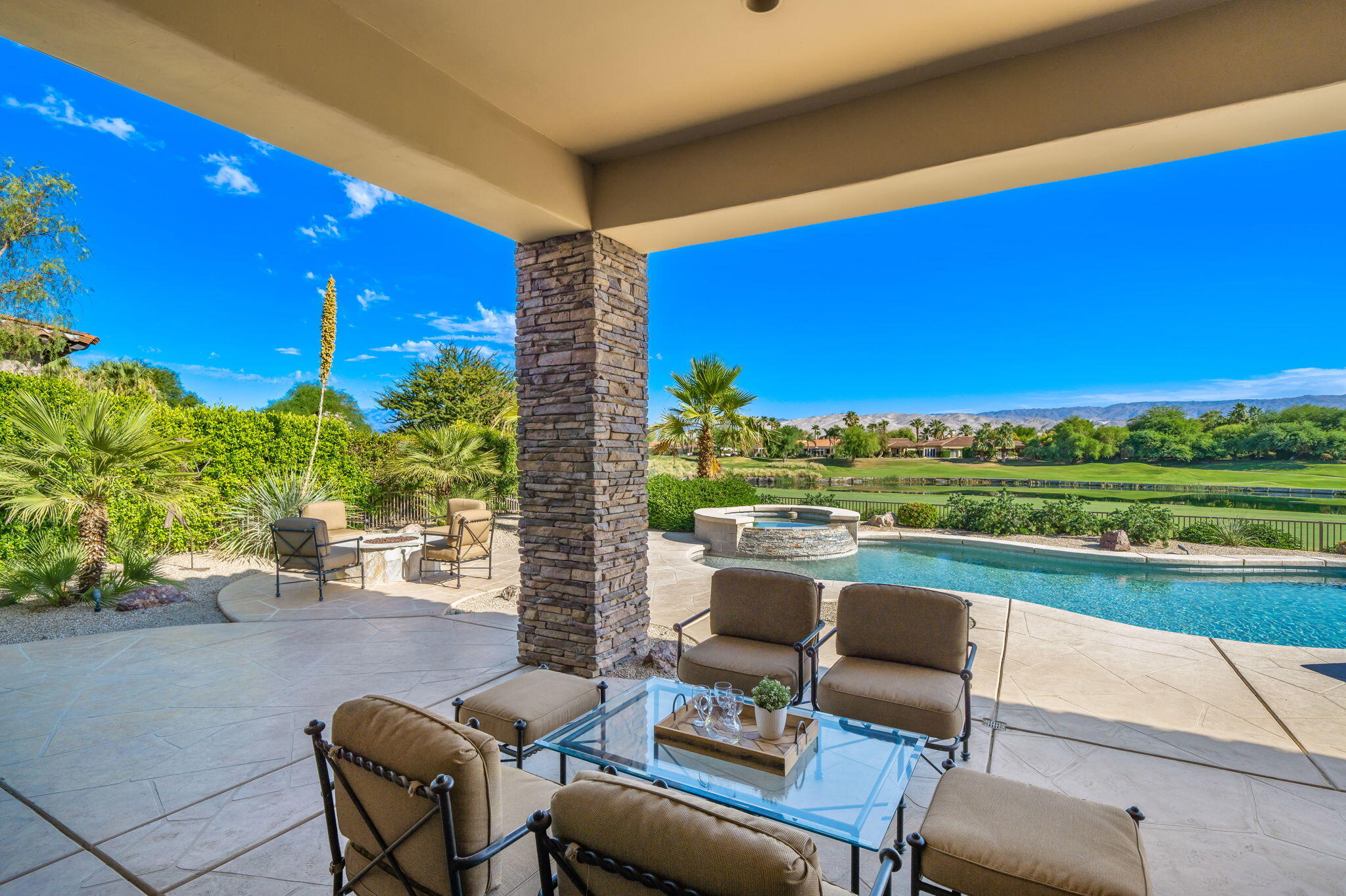 142 Loch Lomond Road Rancho Mirage, CA 92270 - Photo 34 of 62 28-web-or-mls-JBLochExt_2023_028