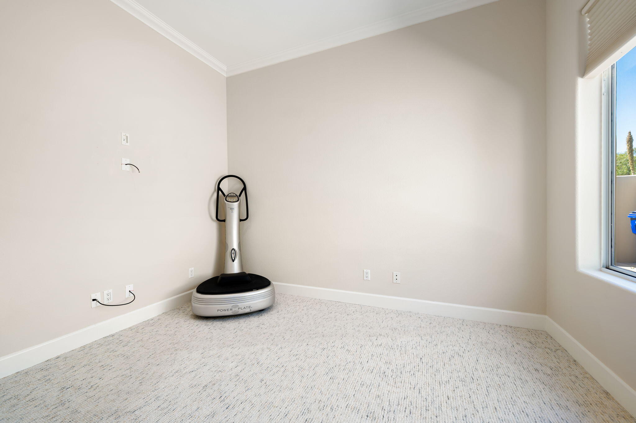 142 Loch Lomond Road Rancho Mirage, CA 92270 - Photo 47 of 62 68-web-or-mls-JBLochInteriors_2023_040