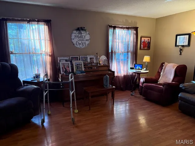 $219,000 | 10357 County Road 605, Dexter, MO 63841