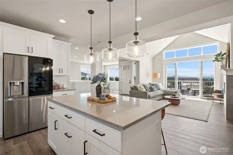 $785,000 | 5416 Lonicera Drive, Blaine, WA 98230