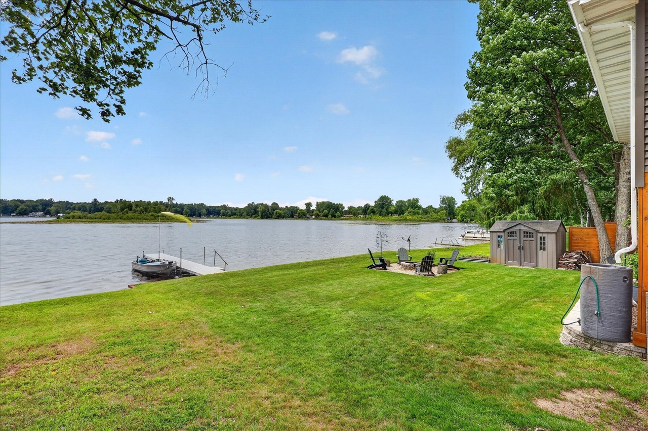 1630 South Colonel Point Drive Crystal, MI 48818 - Photo 40 of 64