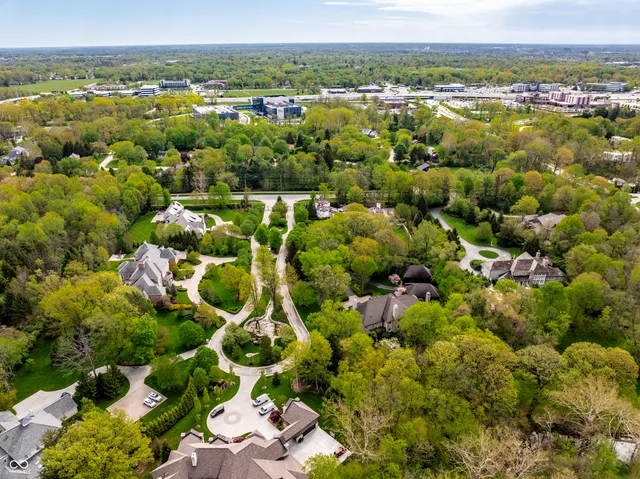 $3,950,000 | 421 Springwood Drive, Carmel, IN 46032