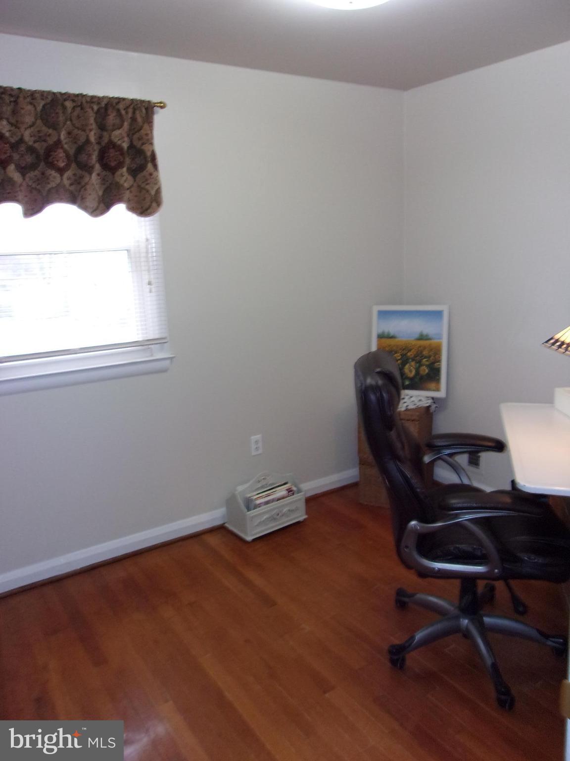 1916 Rollingwood Road Baltimore, MD 21228 - Photo 11 of 24 Bedroom