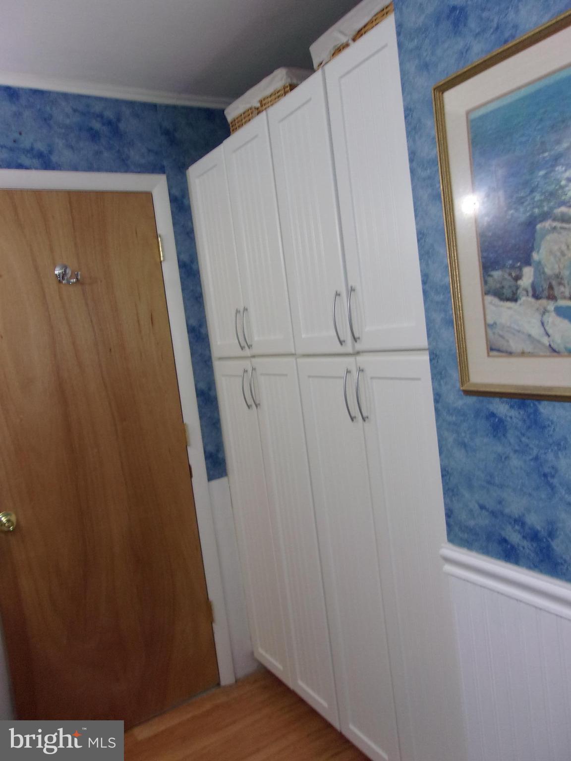 1916 Rollingwood Road Baltimore, MD 21228 - Photo 10 of 24 Bath