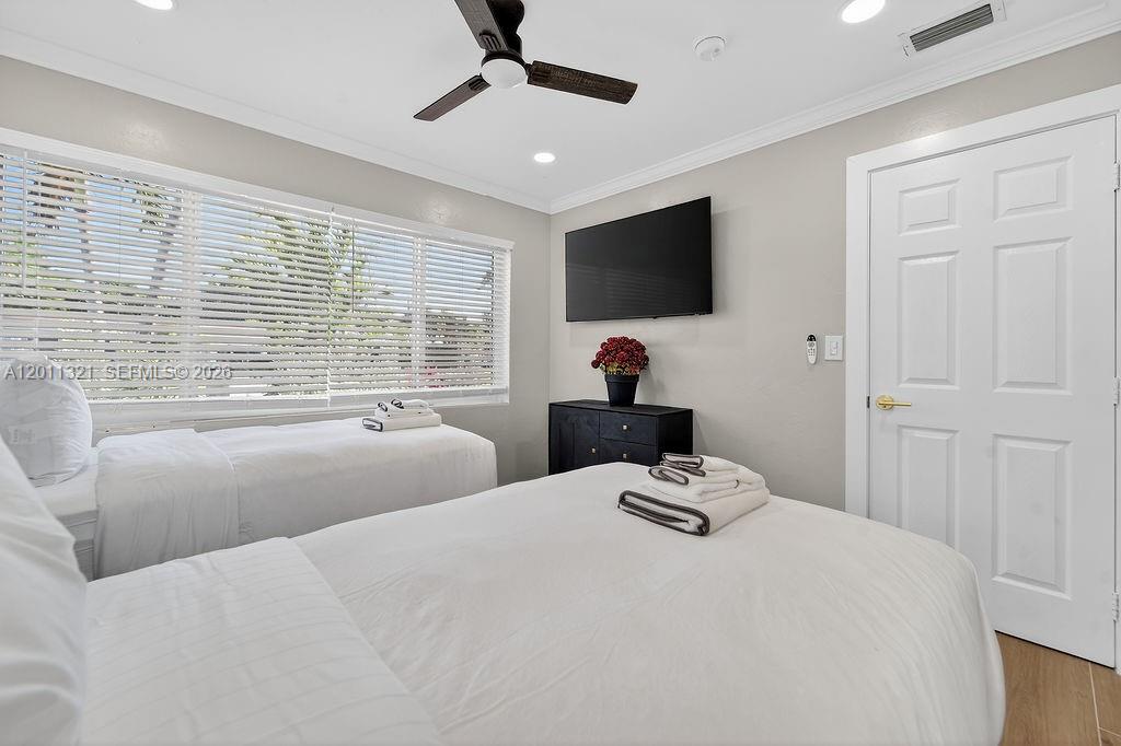 756 Cinnamon Road North Palm Beach, FL 33408 - Photo 17 of 43