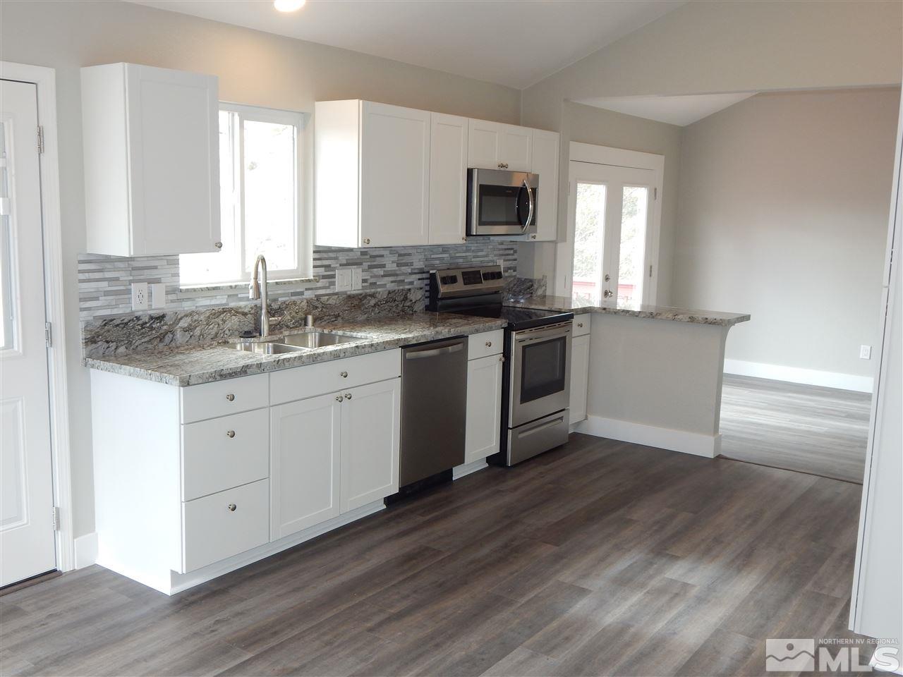 1014 Sunset Mountain Road Reno, NV 89506 - Photo 8 of 25 Photo 8