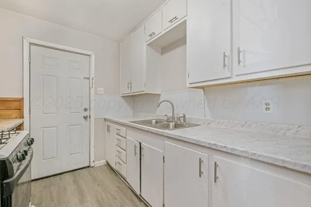 $750 | 2304-2 Southwest 8th Avenue, Amarillo, TX 79106