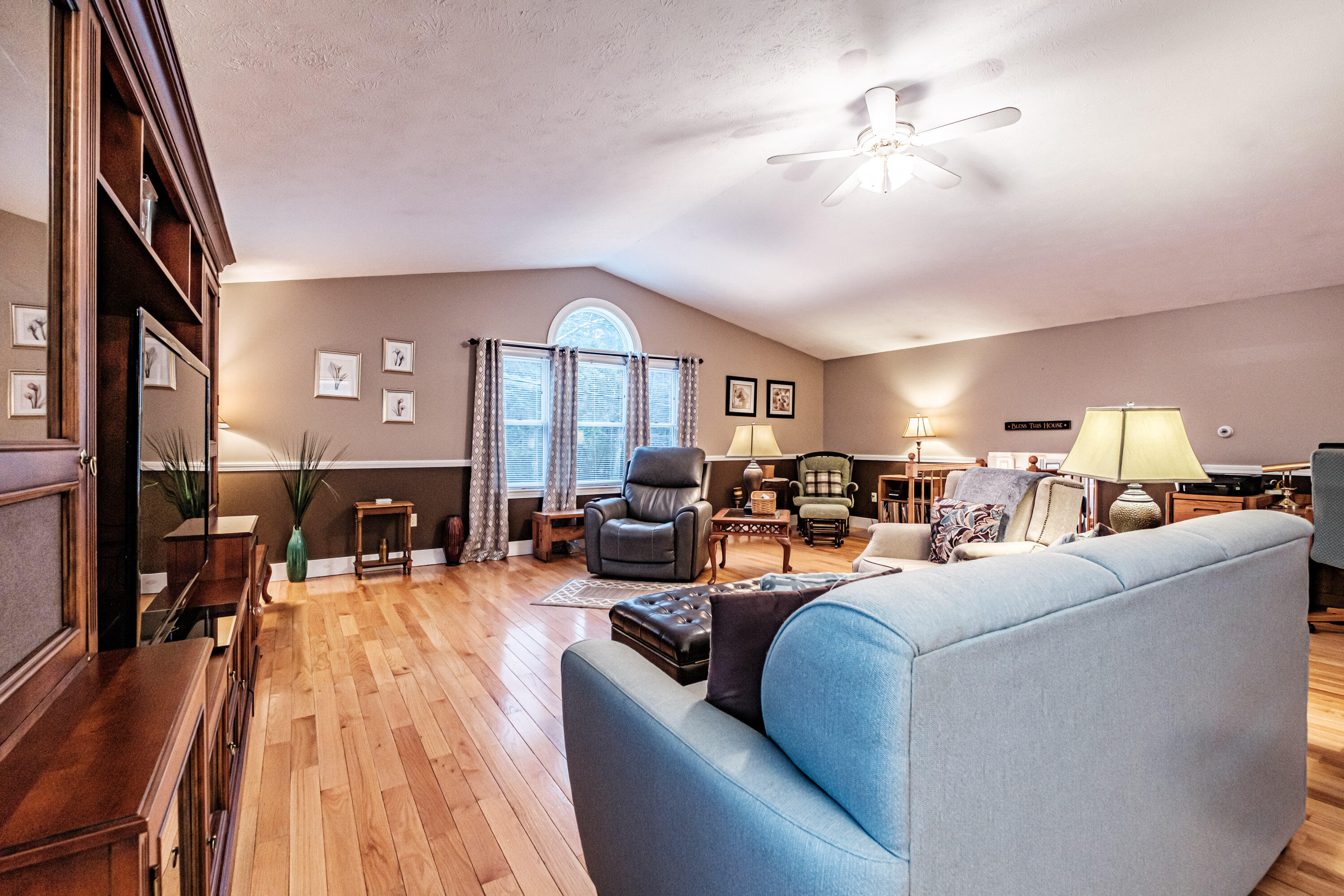 304 Blanchard Road Cumberland, ME 04021 - Photo 33 of 72 20260422gp-61077