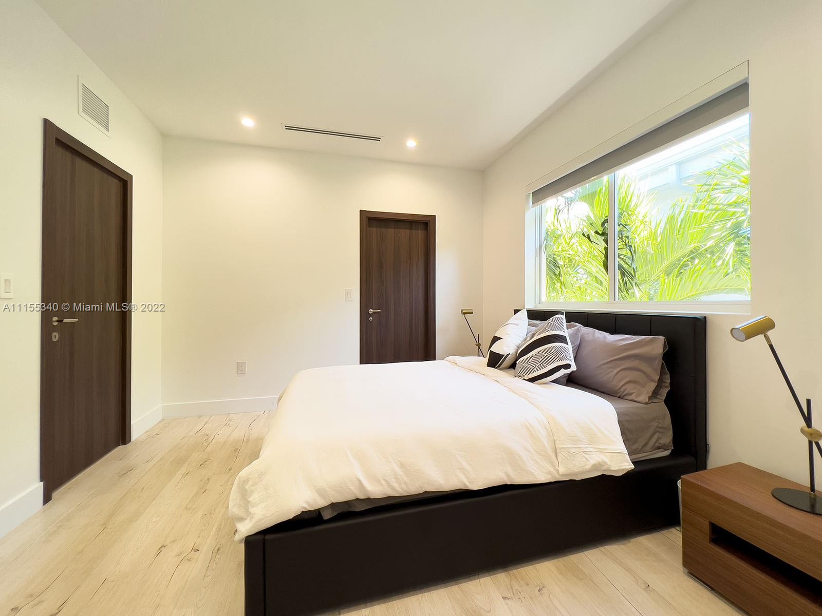 3056 Southwest 18th Street Miami, FL 33145 - Photo 13 of 22 Gallery Image 13