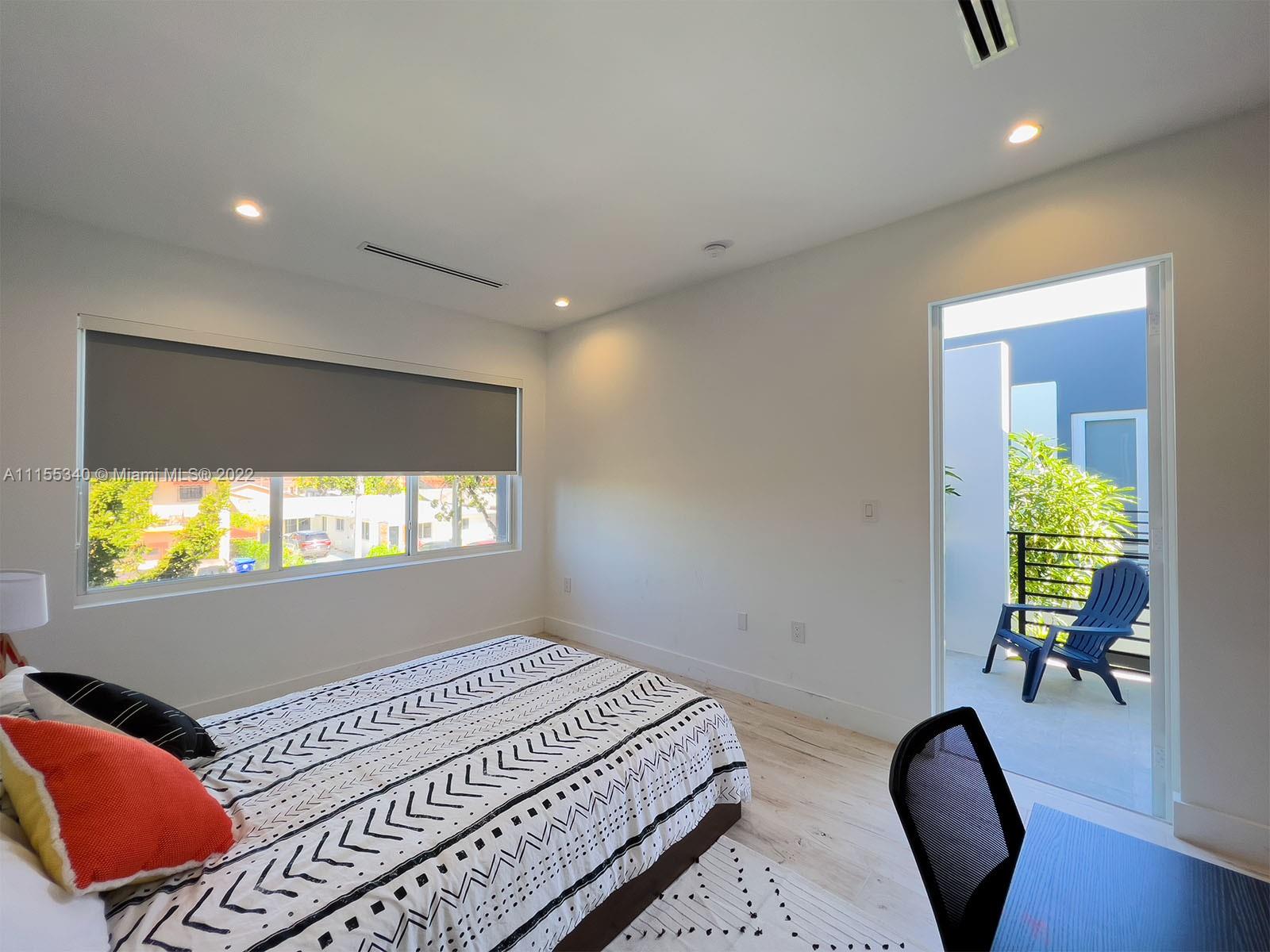 3056 Southwest 18th Street Miami, FL 33145 - Photo 16 of 22 Gallery Image 16