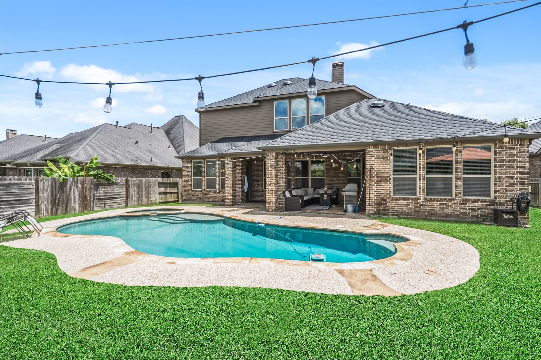 8109 Threadtail Street Conroe, TX 77385 - Photo 29 of 33