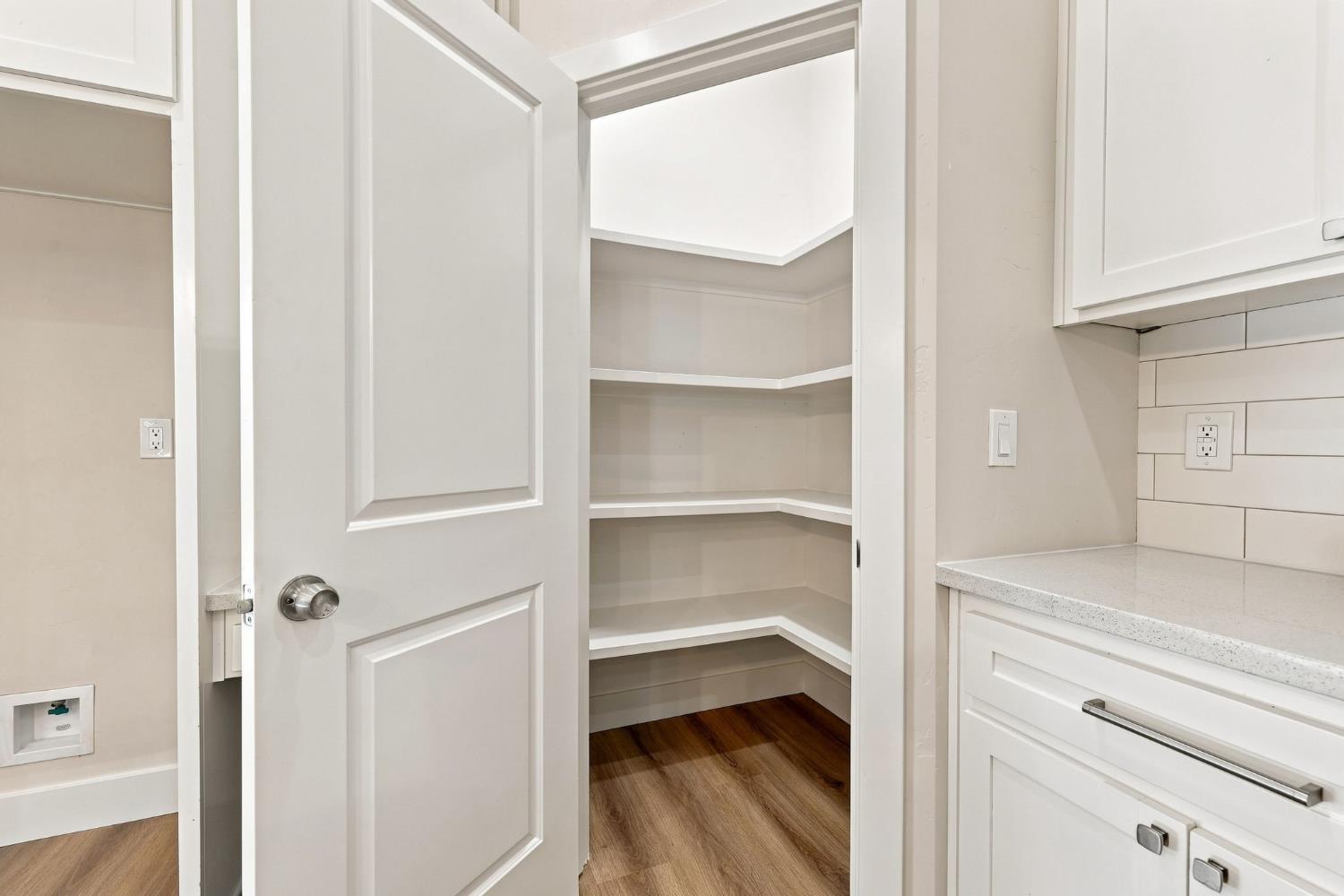 5027 Engle Road Carmichael, CA 95608 - Photo 30 of 71 Gallery Image 30