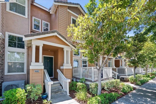 $799,000 | 4682 Central Parkway, Dublin, CA 94568