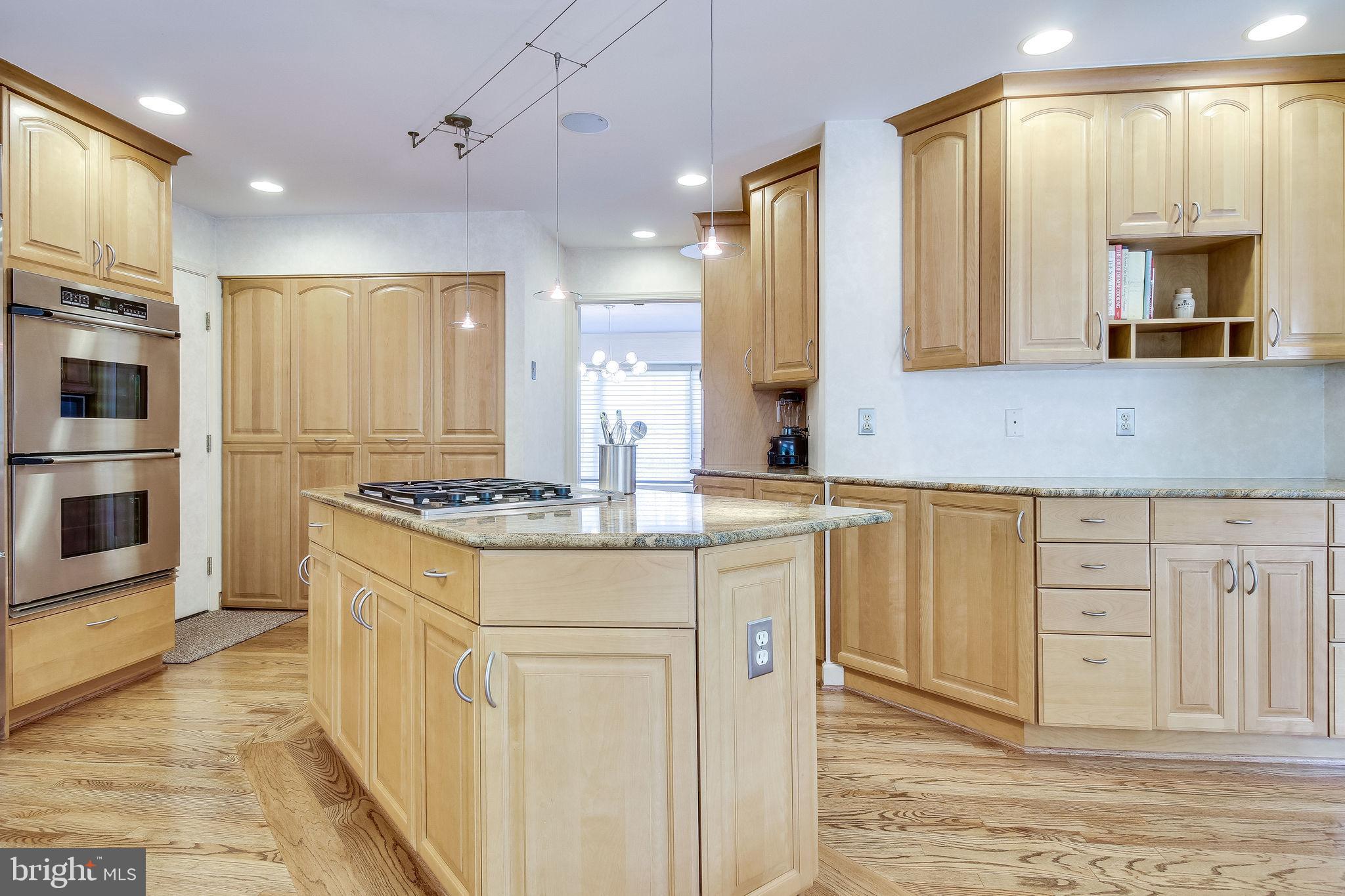 4902 Old Well Road Annandale, VA 22003 - Photo 22 of 62