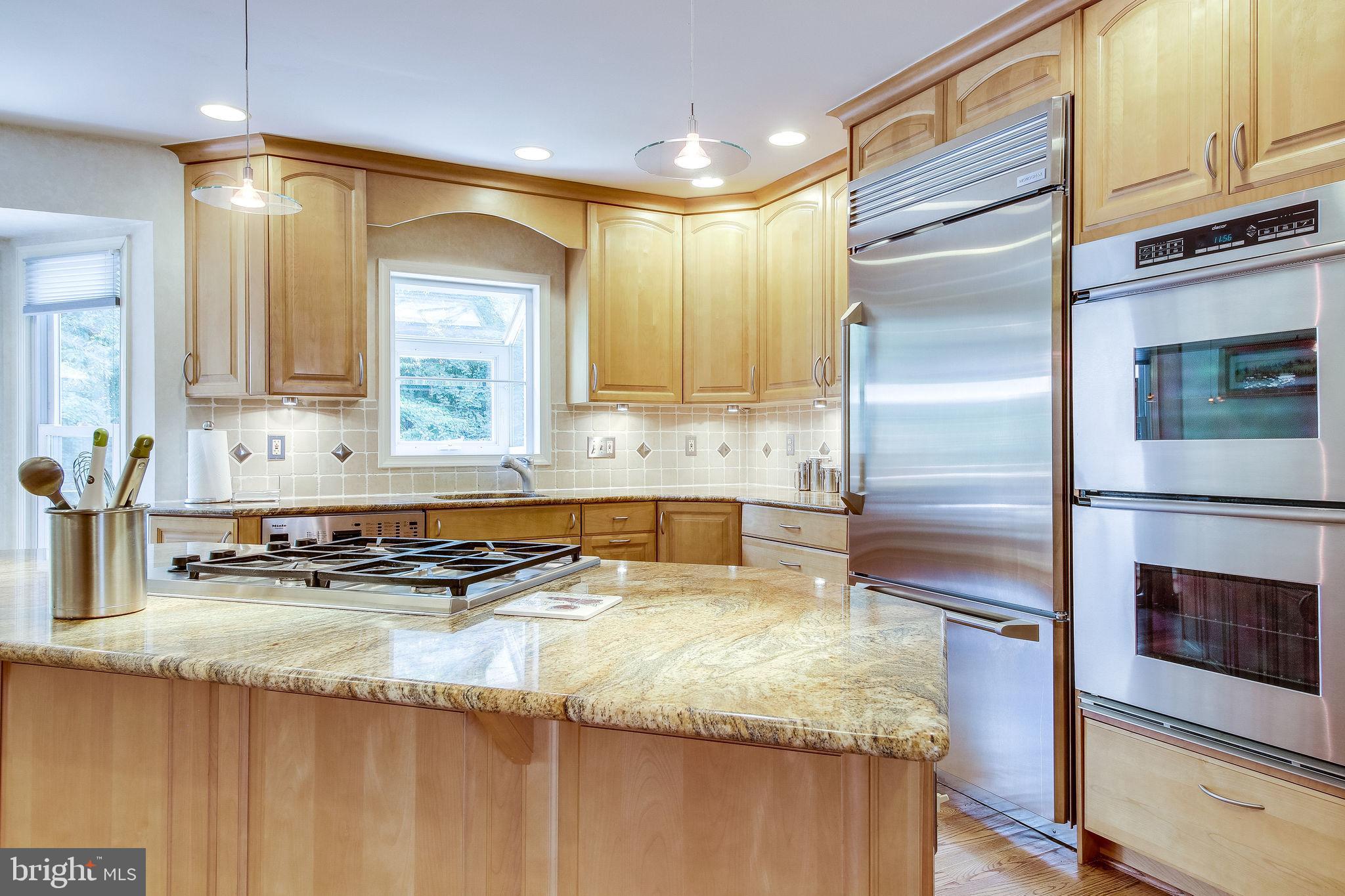 4902 Old Well Road Annandale, VA 22003 - Photo 23 of 62